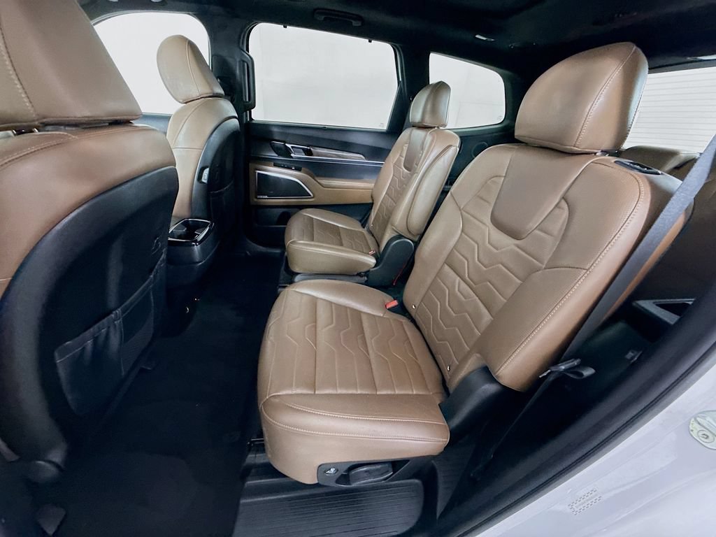 Used 2022 Kia Telluride SX w/ SX Prestige Package AWD/4WD image 25