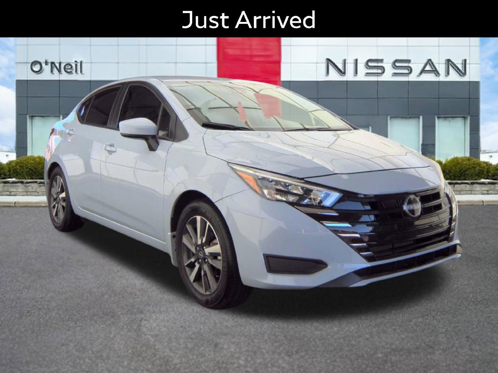 Certified 2025 Nissan Versa SV w/ Trunk Package FWD image 1