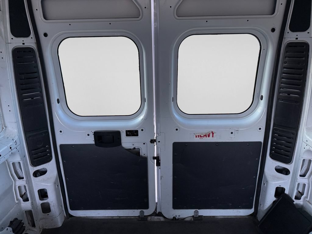 Used 2015 RAM ProMaster 2500 w/ Premium Appearance Group FWD image 34
