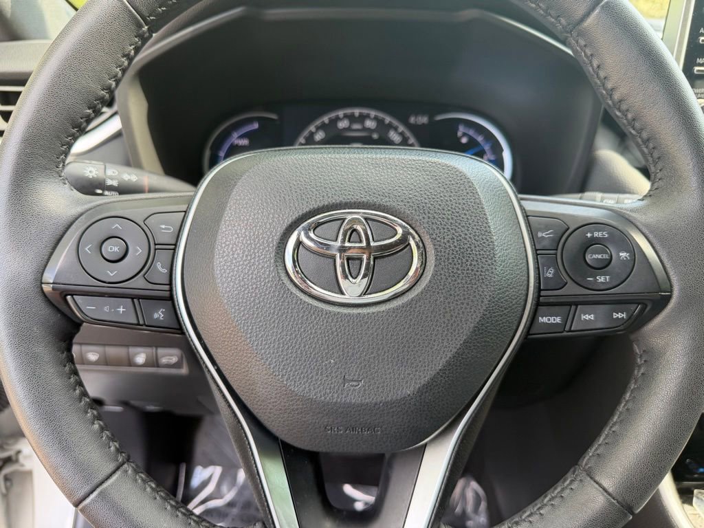 Used 2022 Toyota RAV4 XSE w/ XSE Grade Weather Package image 19
