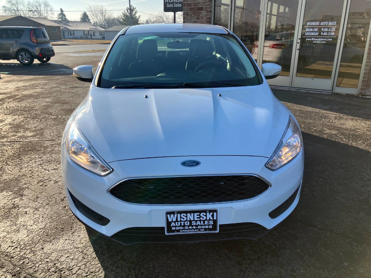 Used 2017 Ford Focus SE w/ Interior Protection Package image 8