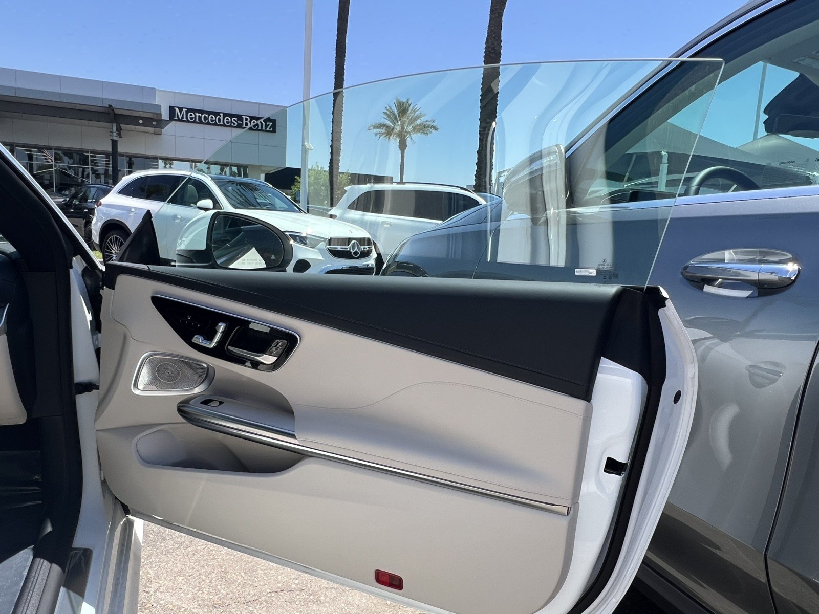 New 2026 Mercedes-Benz CLE 300 4MATIC Coupe image 19