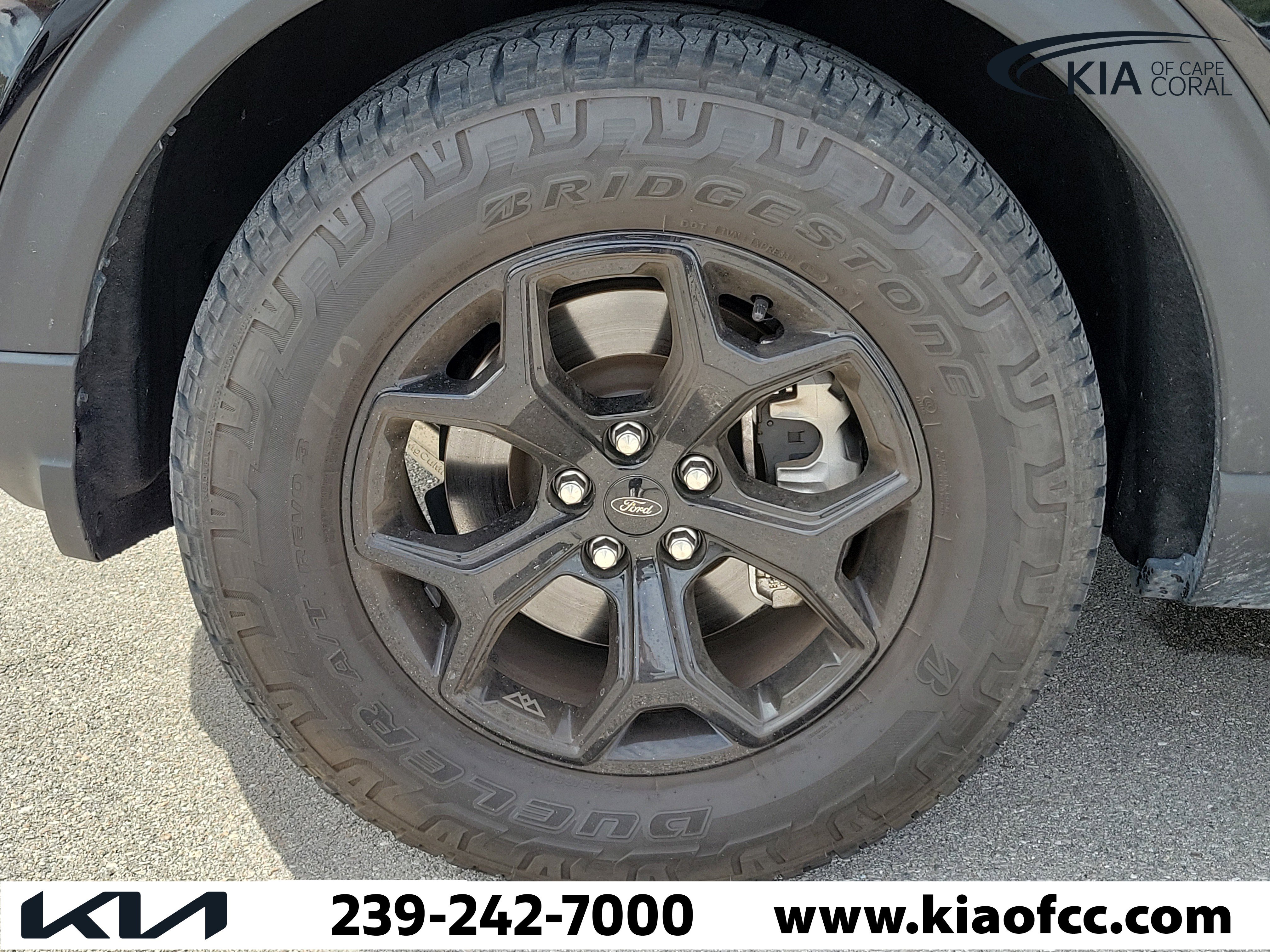 Used 2022 Ford Explorer Timberline w/ Timberline Technology Package AWD/4WD image 8