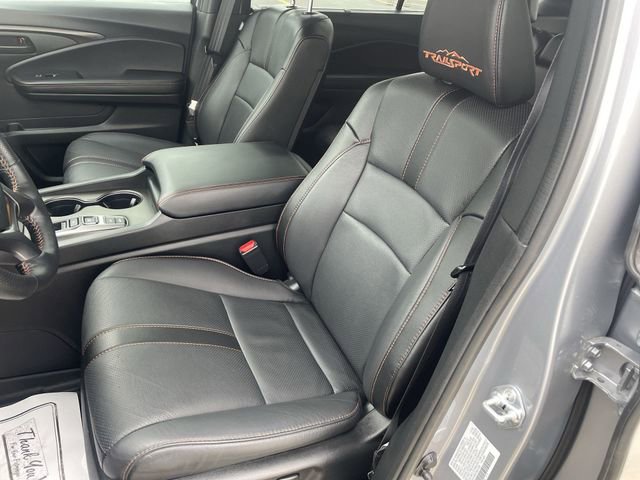 Used 2025 Honda Passport TrailSport image 17