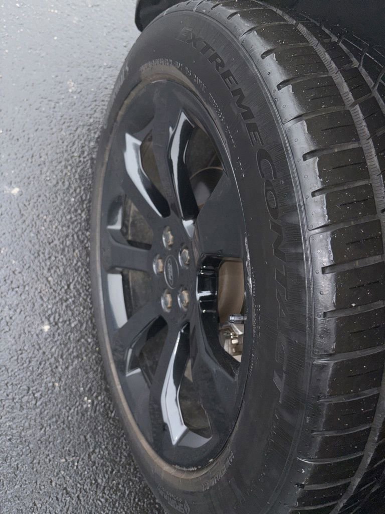 Used 2021 Ford Explorer ST w/ Equipment Group 401A image 17