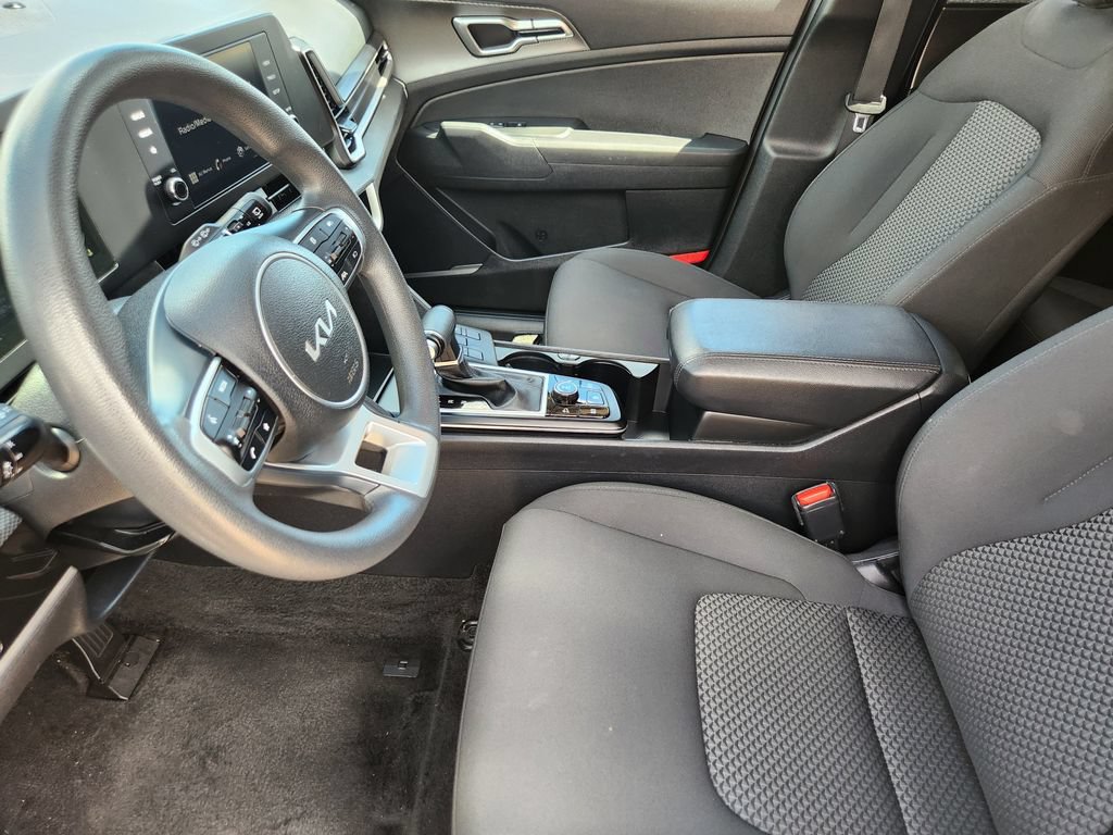 Certified 2024 Kia Sportage LX AWD/4WD image 12