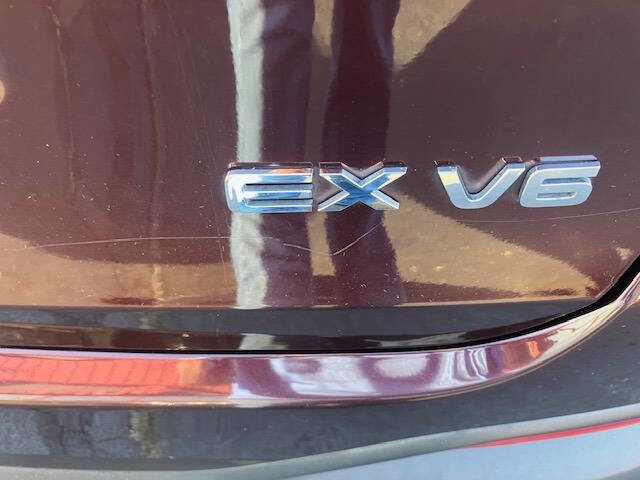 Used 2016 Kia Sorento EX image 5