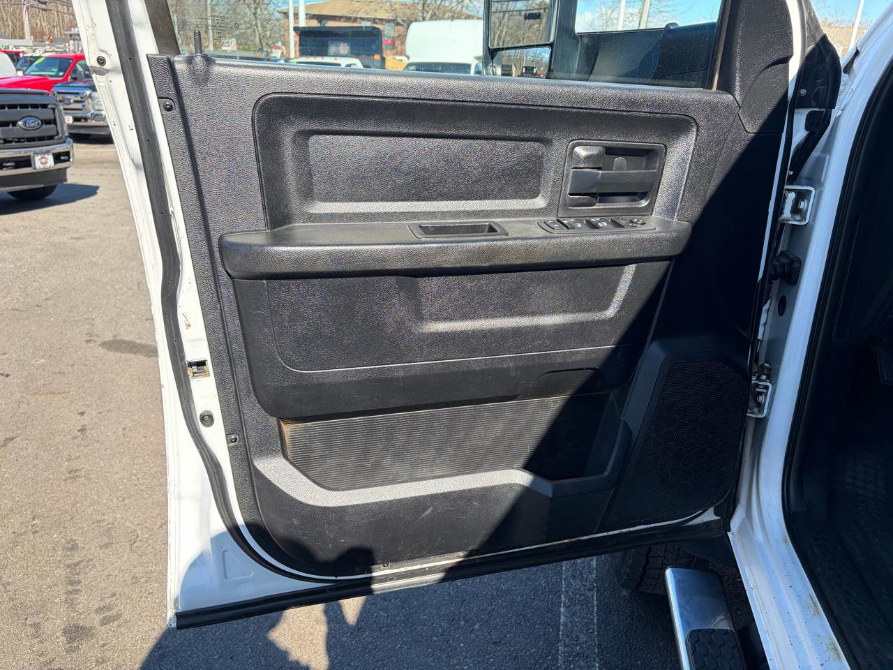 Used 2014 RAM 5500 Tradesman image 19