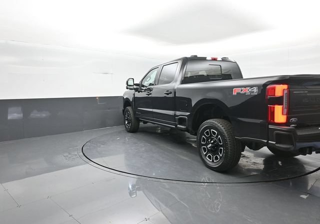 New 2026 Ford F350 Platinum w/ FX4 Off-Road Package AWD/4WD image 5