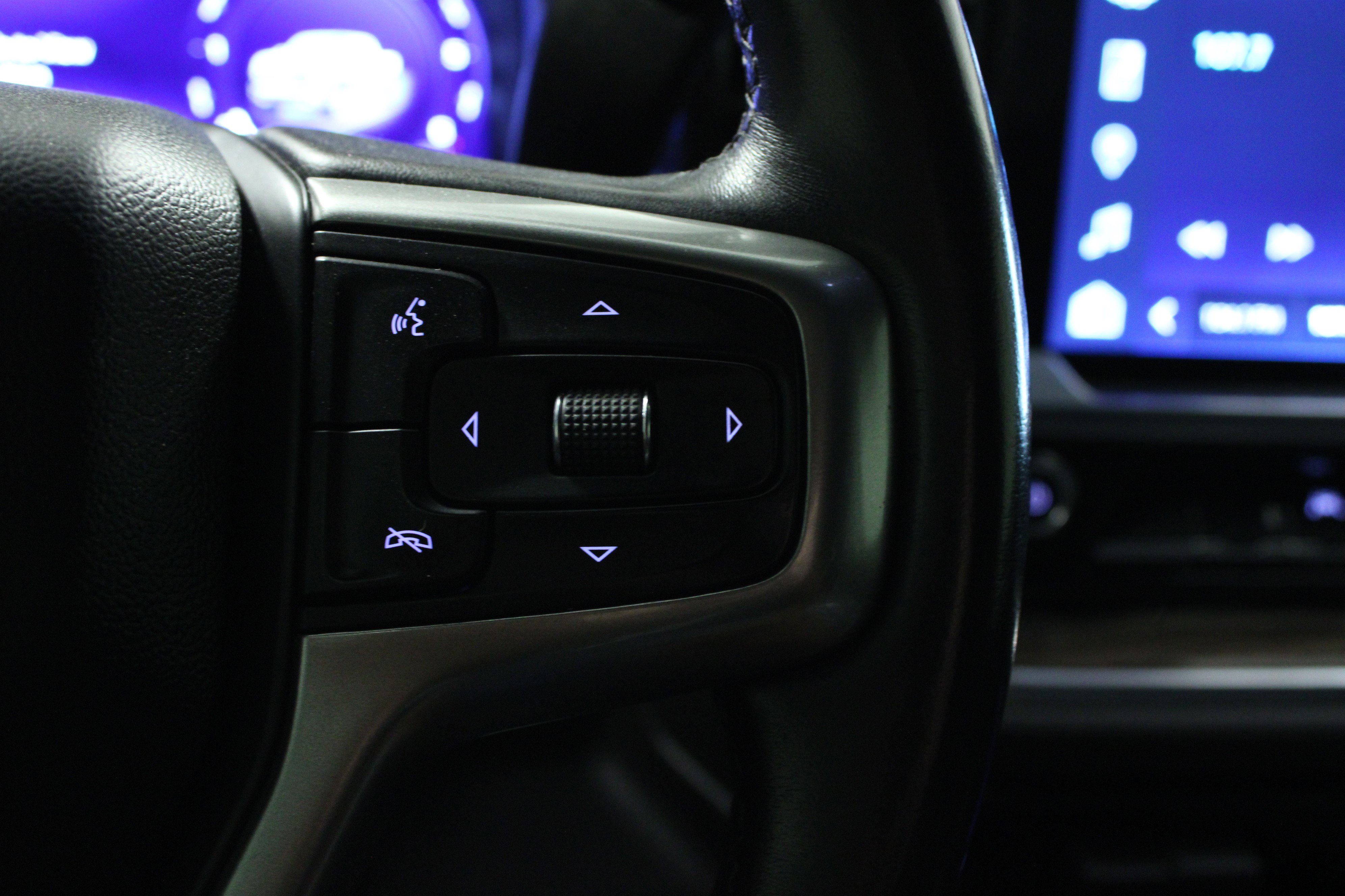 Used 2023 Chevrolet Silverado 1500 LT w/ Protection Package image 21