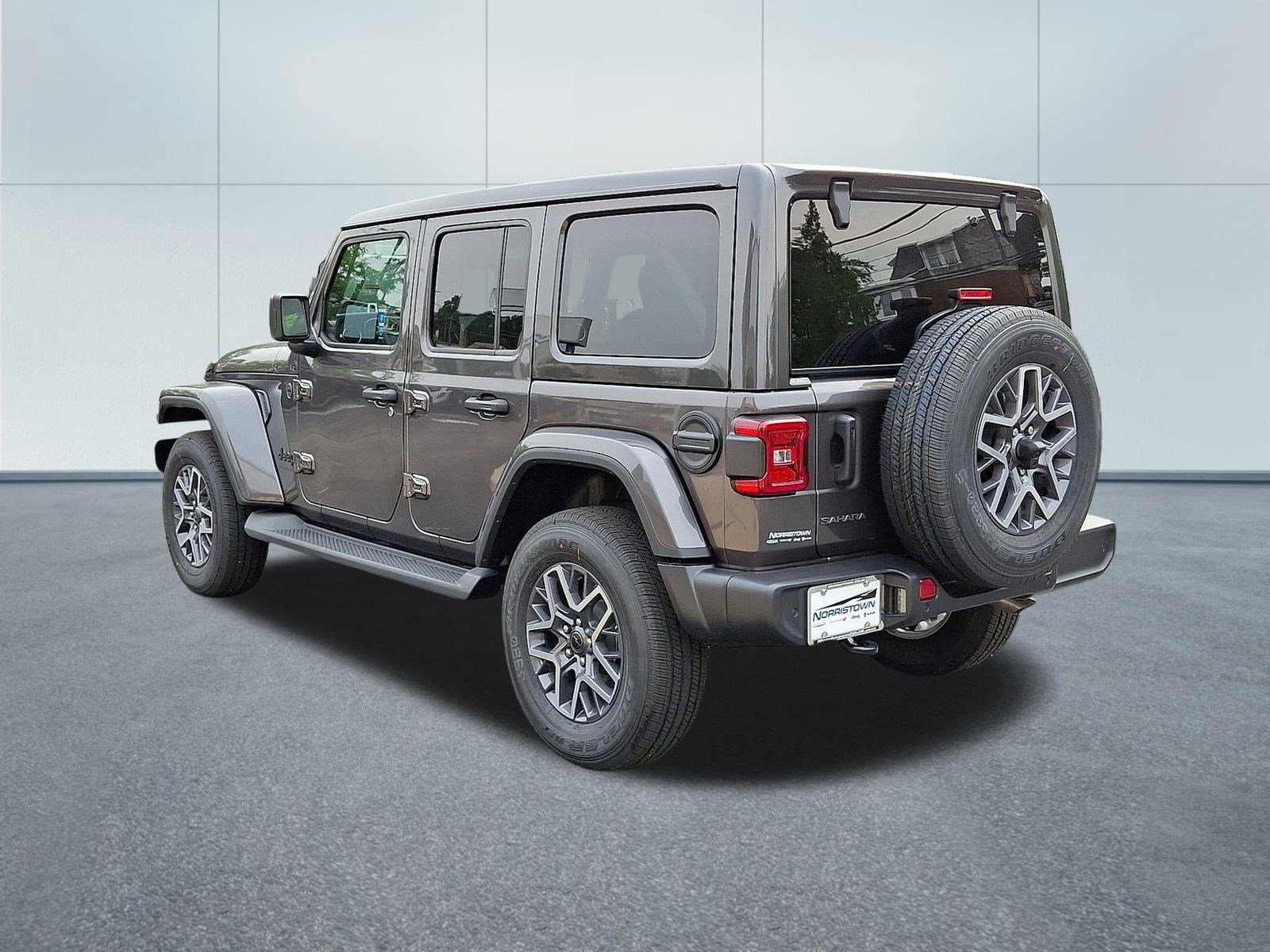 New 2025 Jeep Wrangler Sahara image 3