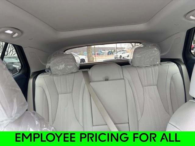 New 2026 Buick Envision Avenir image 18