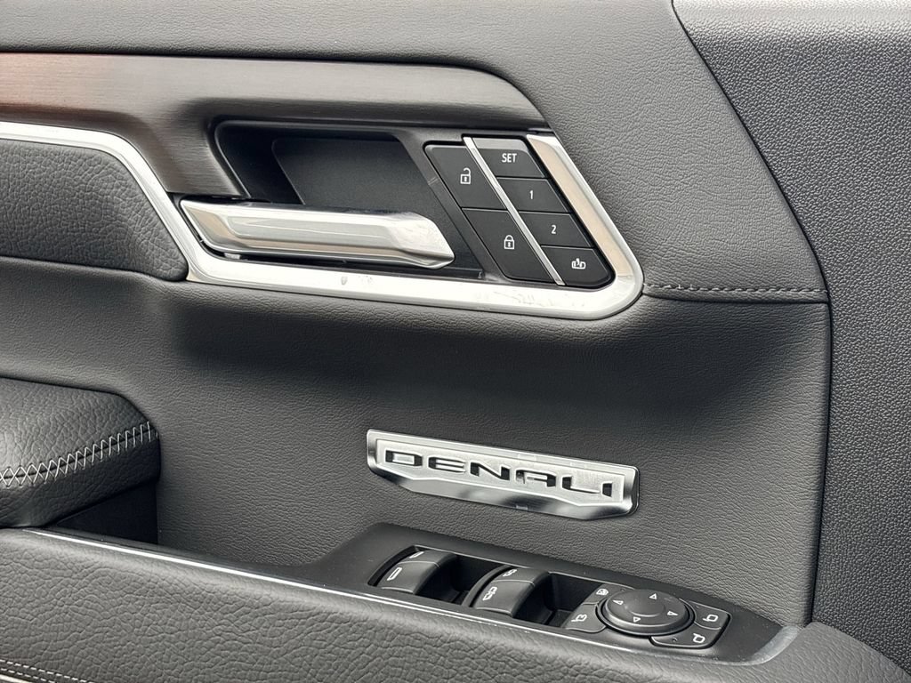 New 2026 GMC Sierra 1500 Denali AWD/4WD image 24