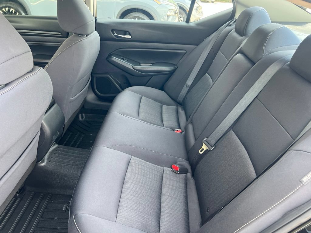 Used 2020 Nissan Altima 2.5 S FWD image 8