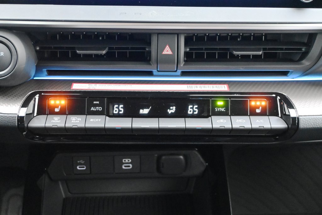 New 2027 Toyota Prius XLE AWD/4WD image 23