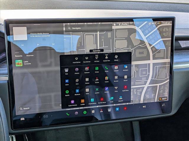 Used 2022 Tesla Model S image 16