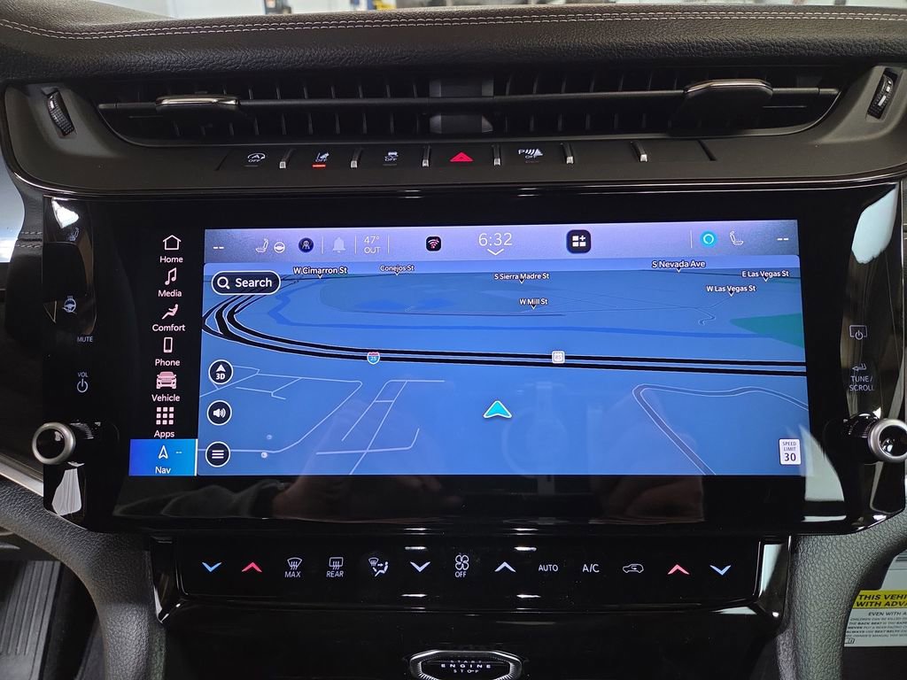 New 2026 Jeep Grand Cherokee Laredo image 18