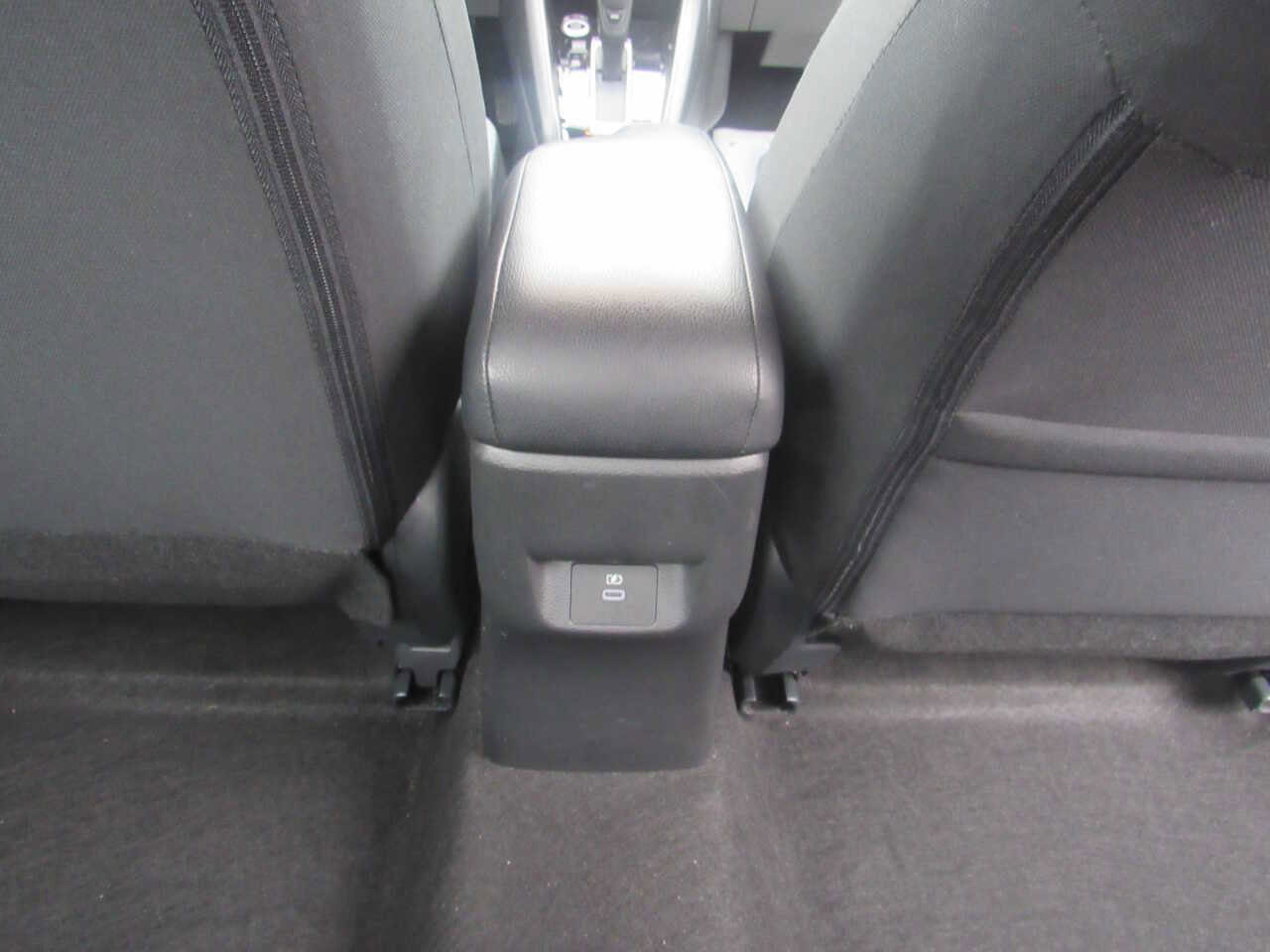 Used 2025 Nissan Versa SV image 20