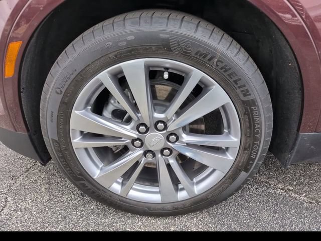 Used 2023 Cadillac XT5 Premium Luxury w/ Technology Package FWD image 10