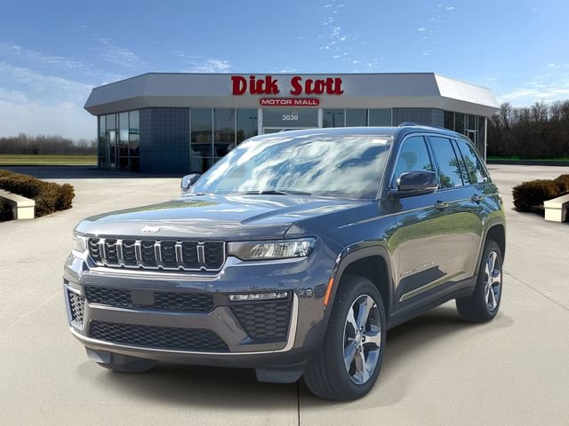 New 2026 Jeep Grand Cherokee Limited w/ Trailer Tow Package AWD/4WD image 3