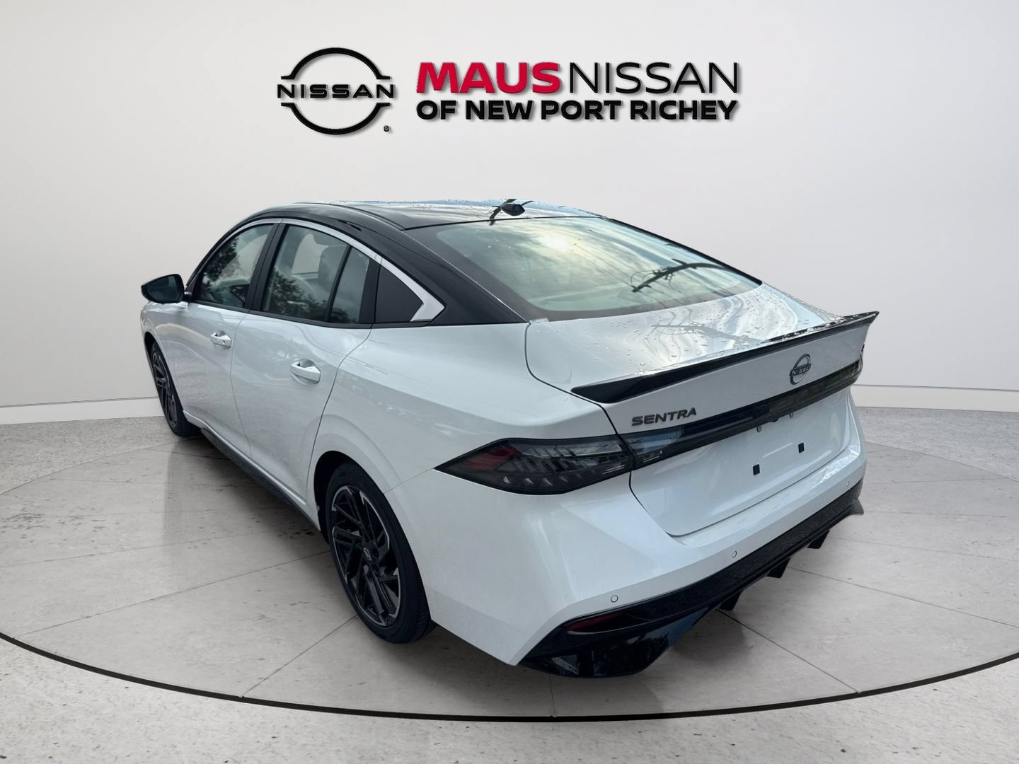 New 2026 Nissan Sentra SR w/ SR Premium Package FWD image 9
