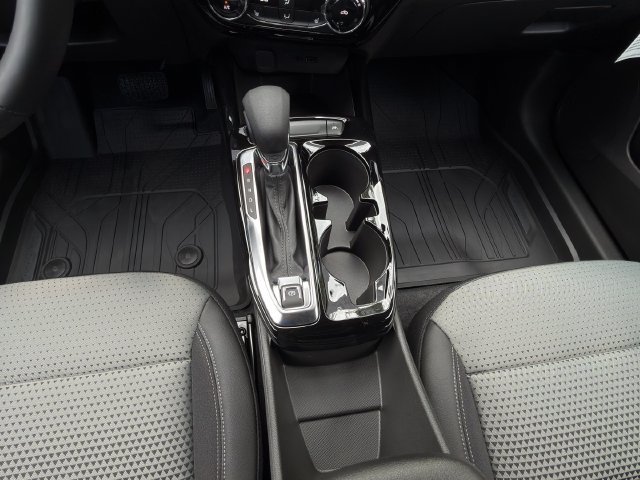 New 2026 Chevrolet Trax LT w/ Driver Confidence Package FWD image 15