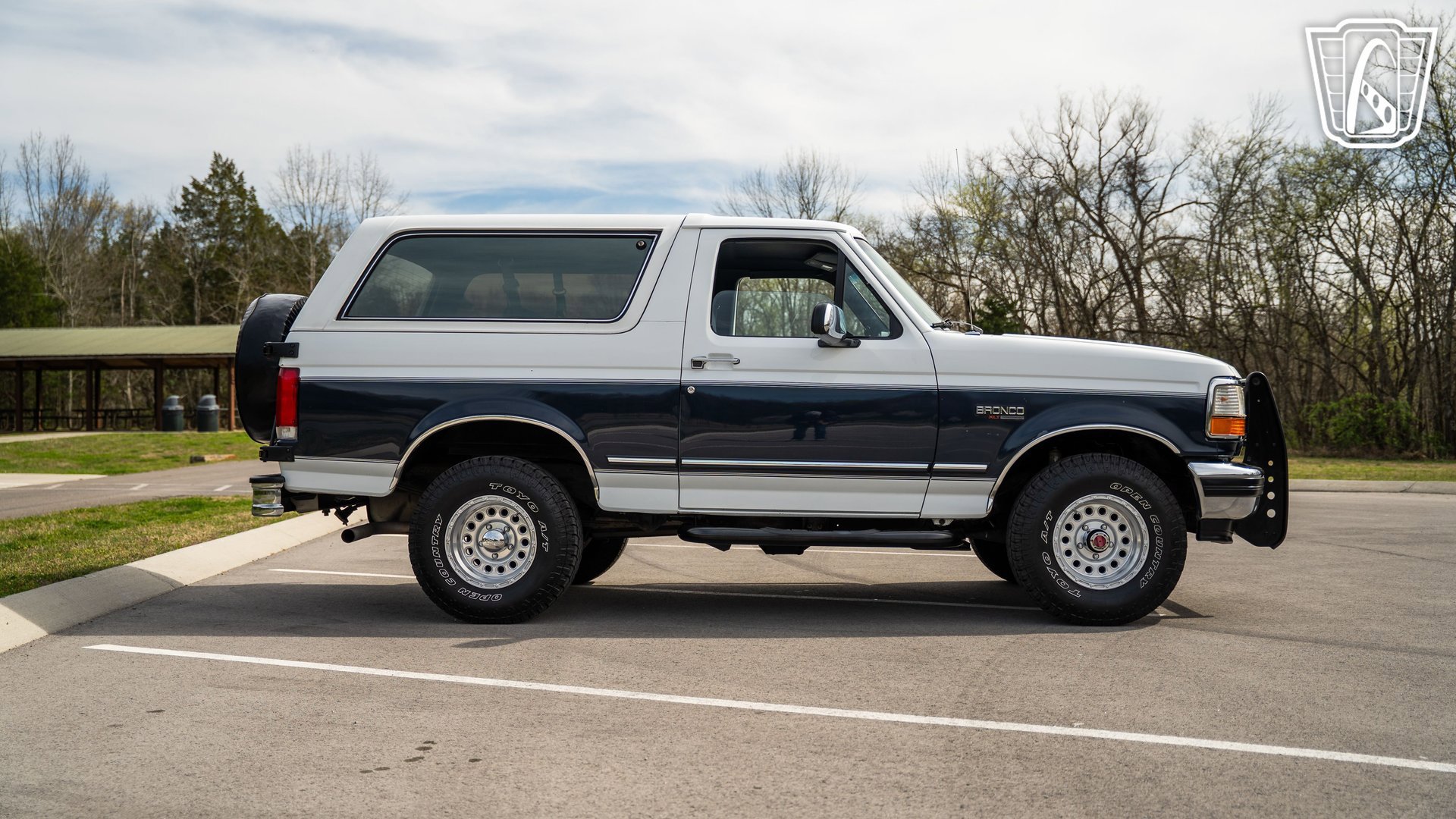 Used 1993 Ford Bronco XLT image 21