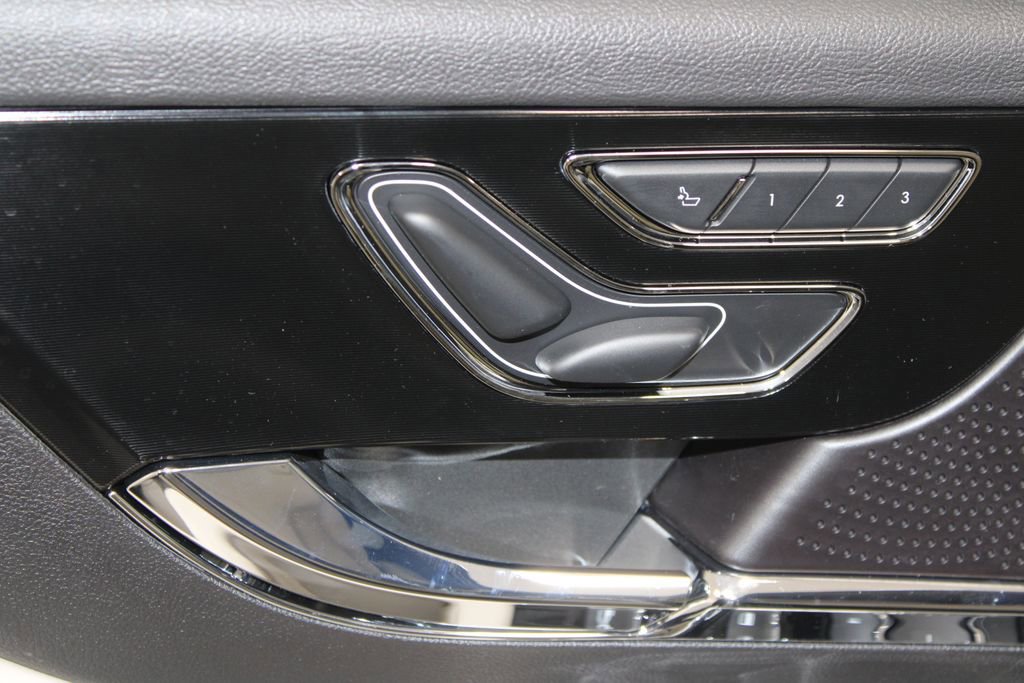 New 2026 Lincoln Corsair Premiere image 21