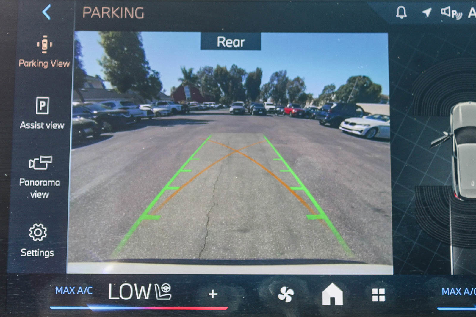 Certified 2025 BMW X1 xDrive28i w/ Convenience Package image 24