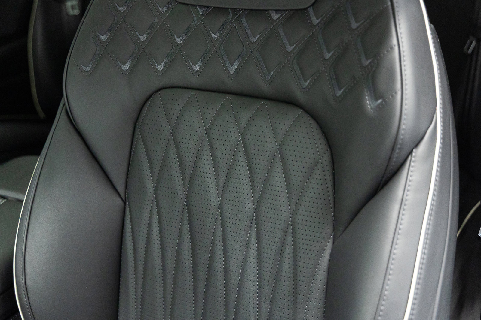 New 2026 Bentley Continental GT image 24