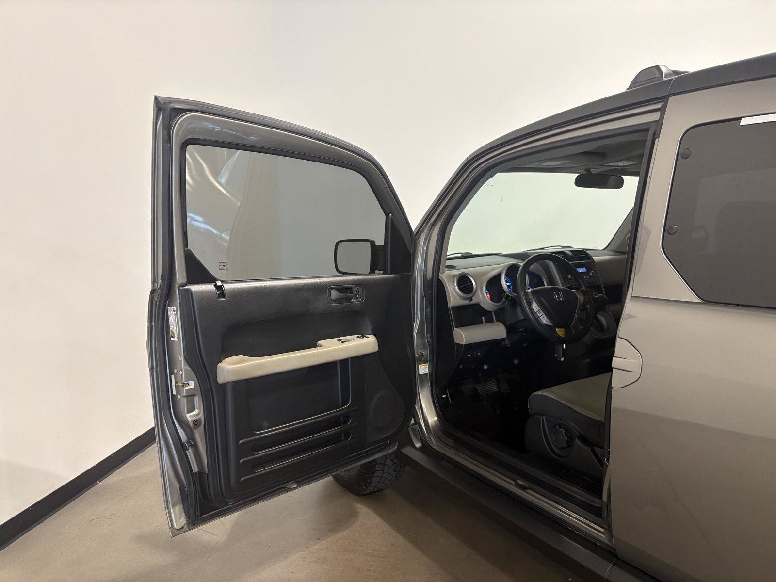 Used 2008 Honda Element EX image 9