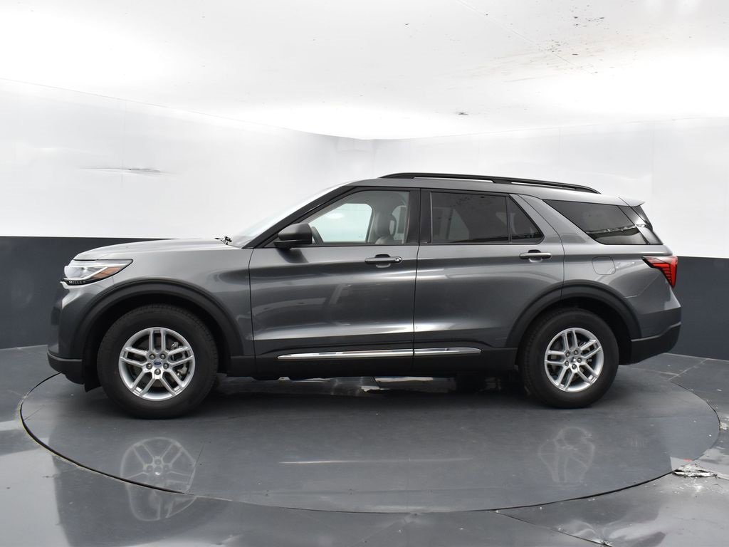 New 2025 Ford Explorer Active w/ Active Comfort Package image 9