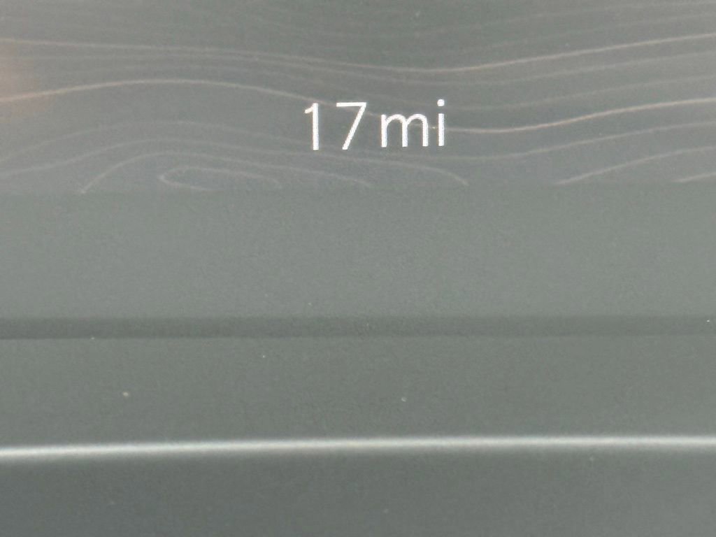 Certified 2025 Jeep Grand Cherokee Limited w/ Black Appearance Package image 22