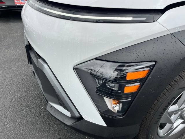 New 2026 Hyundai Kona SE FWD image 13