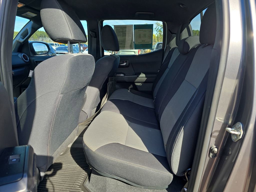 Used 2021 Toyota Tacoma TRD Sport image 18