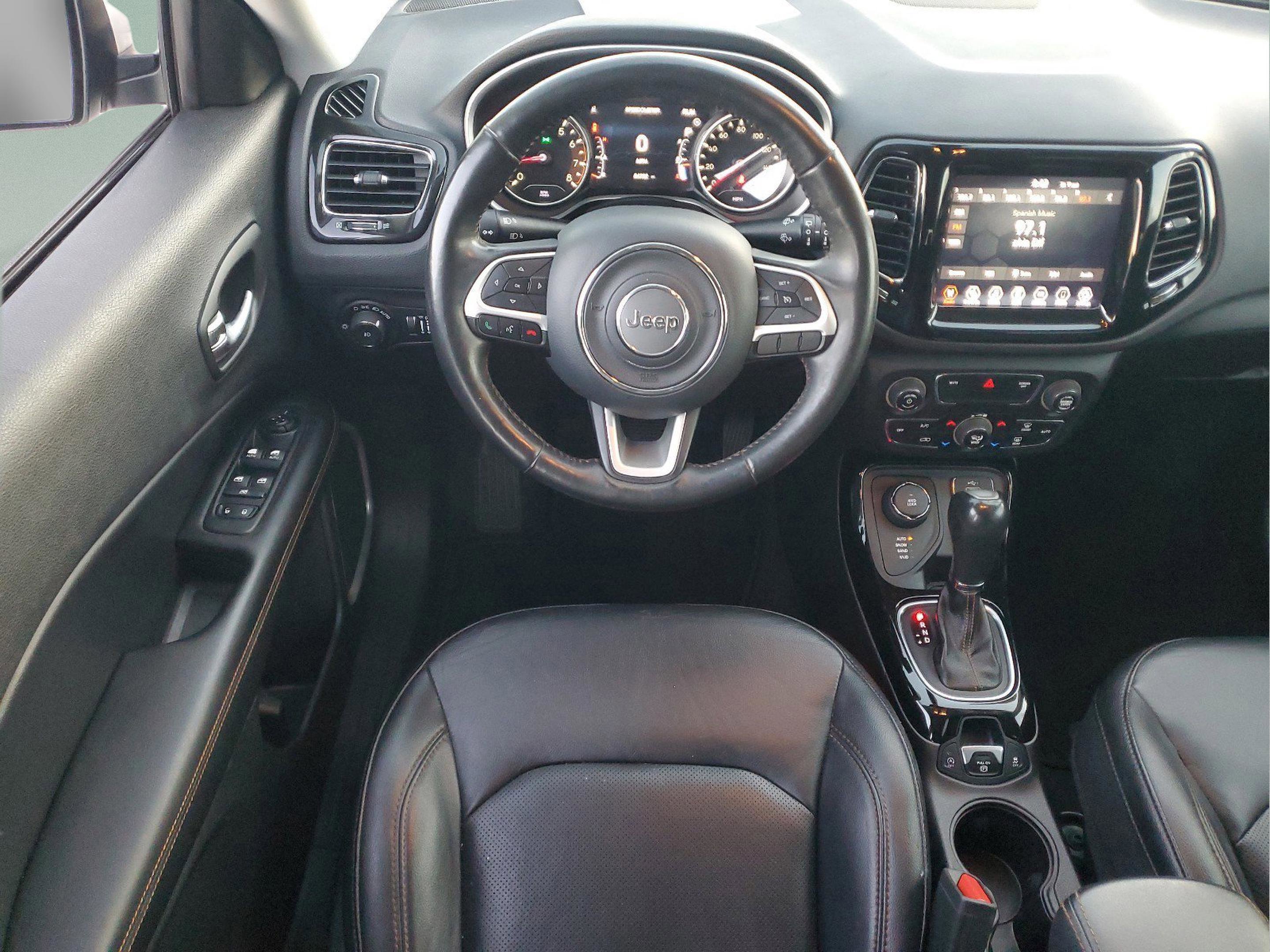 Certified 2019 Jeep Compass Limited image 9