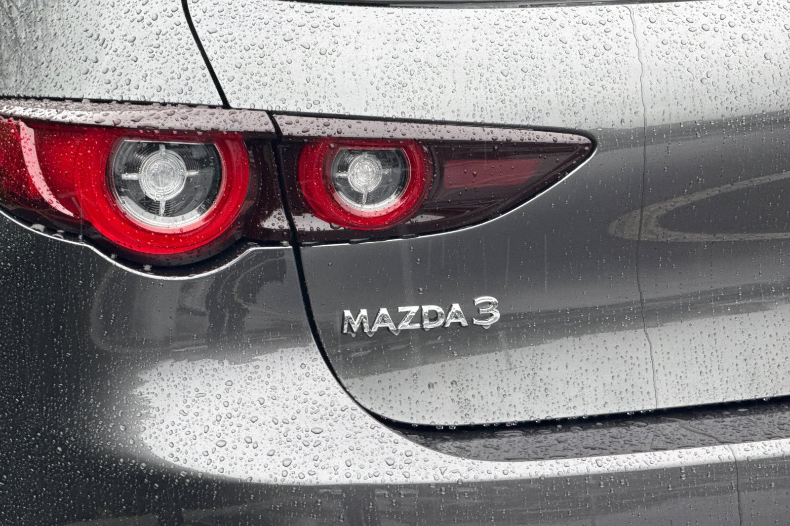 New 2026 MAZDA MAZDA3 2.5 S Hatchback w/ Premium Pkg FWD image 23