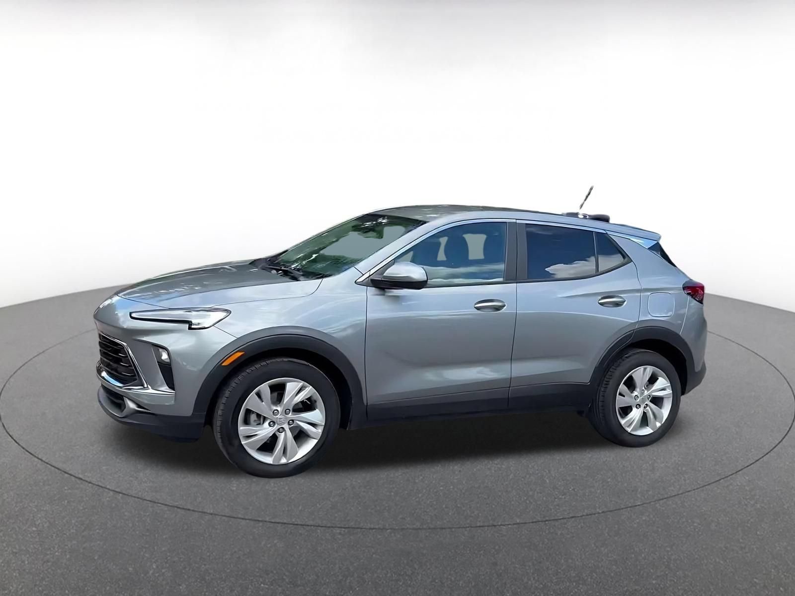 Used 2026 Buick Encore GX Preferred FWD image 6
