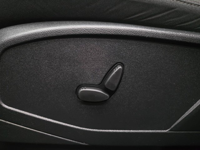Used 2019 Ford Transit Connect XLT FWD image 31