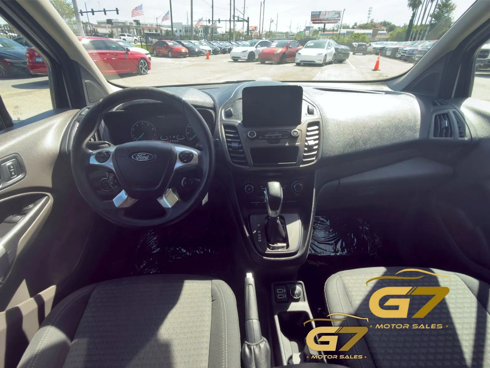 Used 2019 Ford Transit Connect XLT FWD image 9