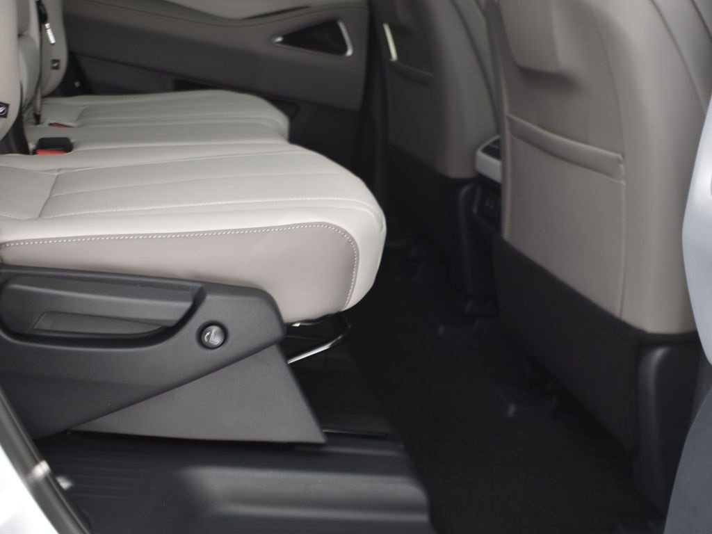 New 2026 INFINITI QX60 Luxe w/ Cargo Package image 18