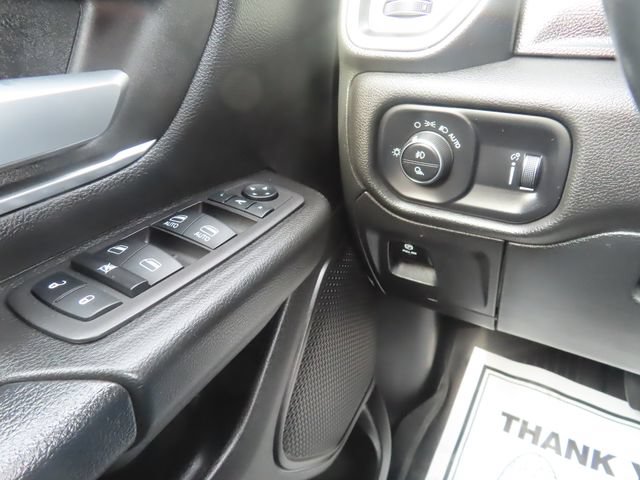 Used 2023 RAM 1500 Big Horn AWD/4WD image 30
