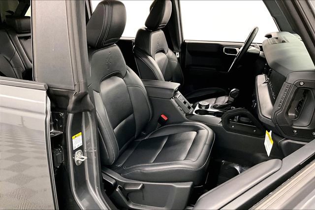 Used 2025 Ford Bronco Badlands AWD/4WD image 8