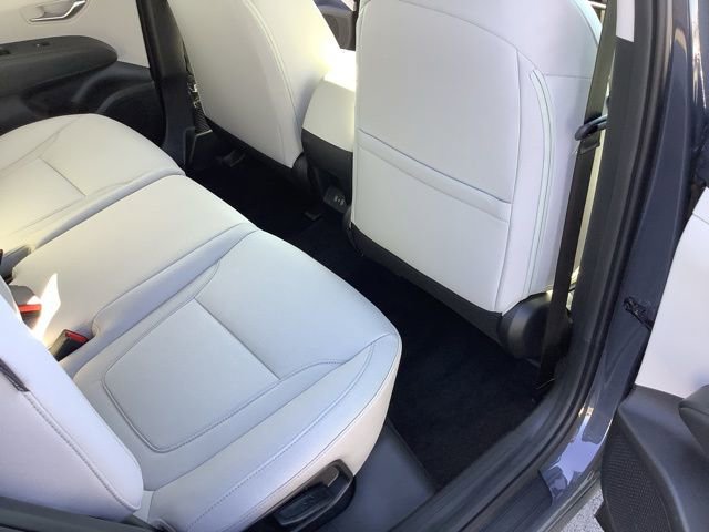 Used 2025 Hyundai Tucson SE image 24