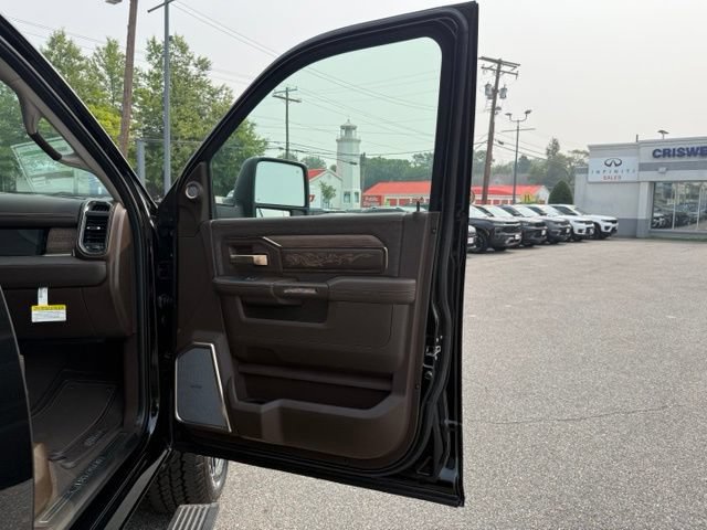 New 2026 RAM 2500 Limited AWD/4WD image 30