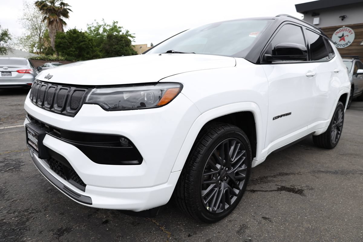 Used 2022 Jeep Compass High Altitude AWD/4WD image 41