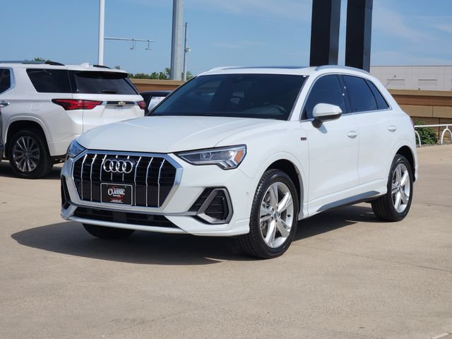 Used 2020 Audi Q3 2.0T Prestige w/ Prestige Package AWD/4WD image 11