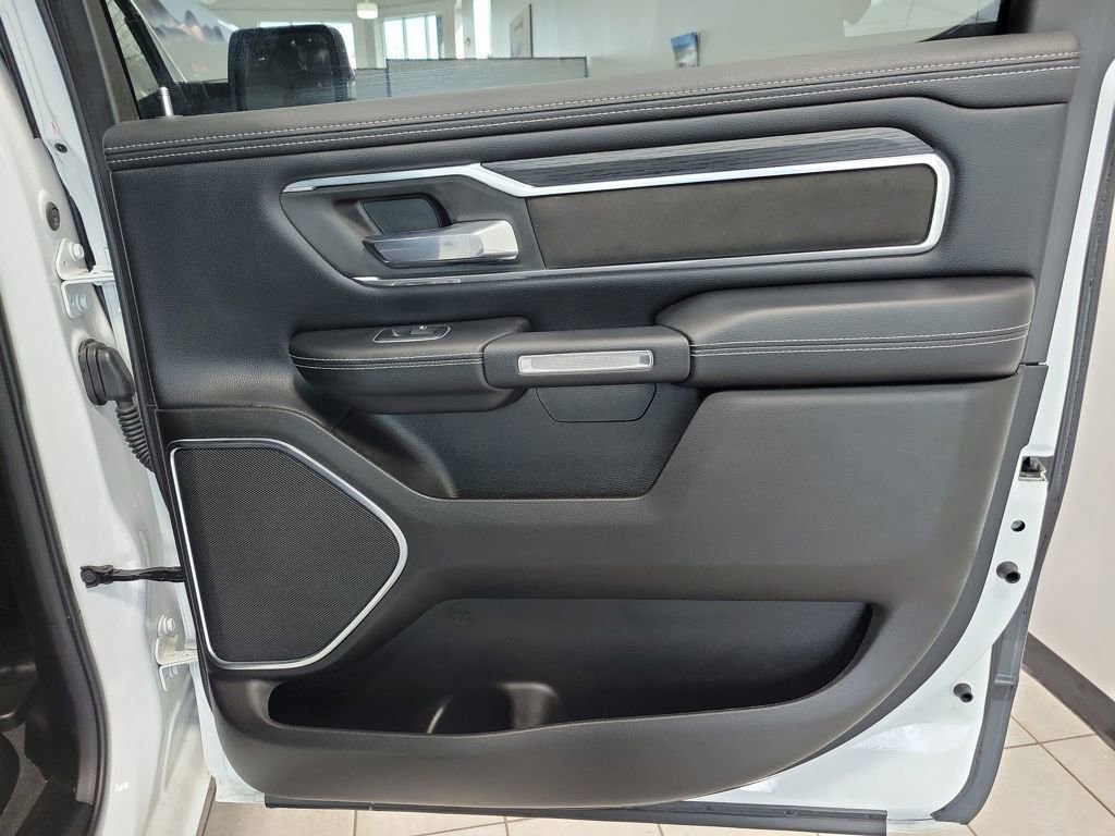 Used 2024 RAM 1500 Laramie image 17