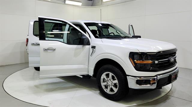 Used 2025 Ford F150 XLT w/ Equipment Group 301A Standard AWD/4WD image 10