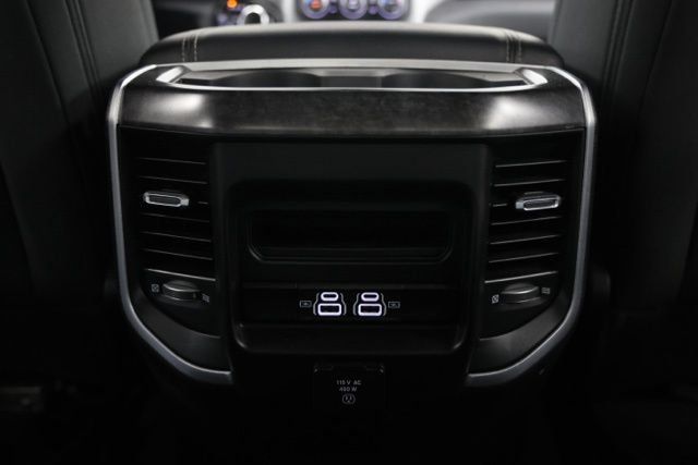 Used 2022 RAM 1500 Big Horn AWD/4WD image 40